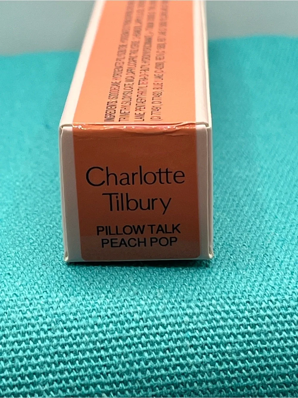 Charlotte Tilbury Matte Beauty Blush Wand - Peach Pop